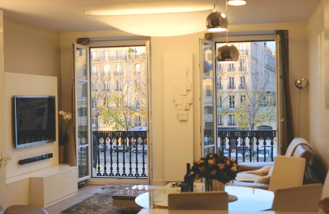 Two Bedroom Luxury Apartment - Balcony With View Of Notre Dame Paris Extérieur photo