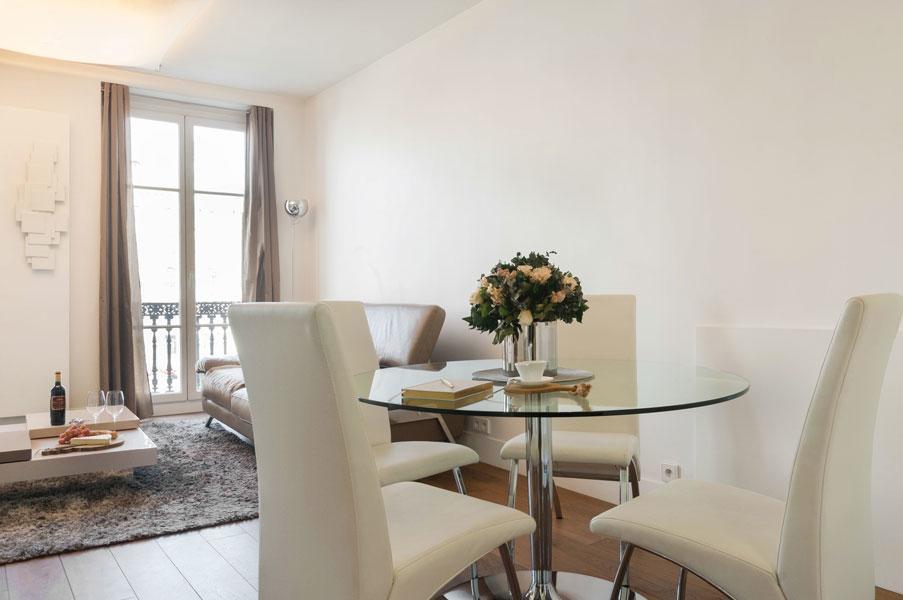 Two Bedroom Luxury Apartment - Balcony With View Of Notre Dame Paris Extérieur photo