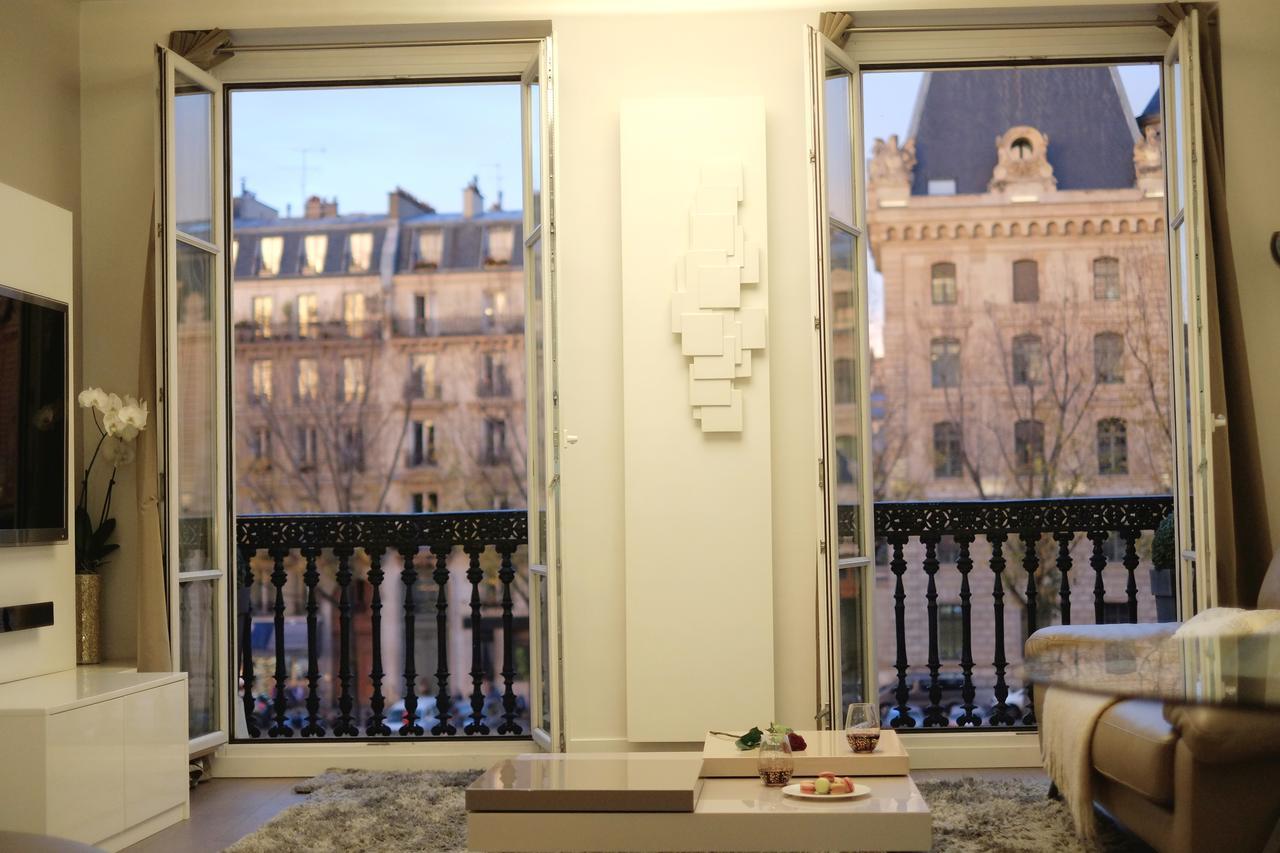 Two Bedroom Luxury Apartment - Balcony With View Of Notre Dame Paris Extérieur photo